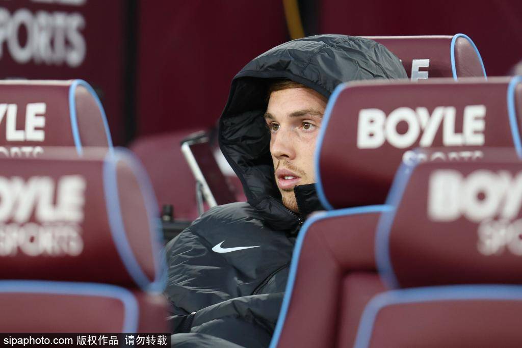 显示出他在, 甲球队苏州, 坛的热搜人 显示出他在, 甲球队苏州, 坛的热搜人