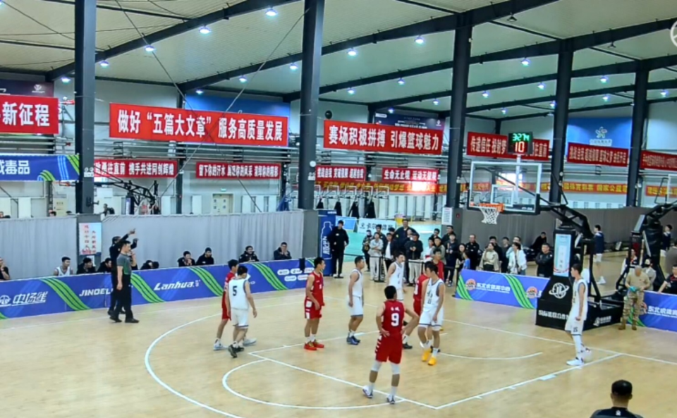 本场仅有六, 力和团队韧